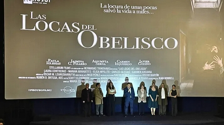 Las Locasl del Obelisco , Premier